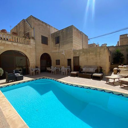 A La Maison B&B Xagħra Exteriér fotografie