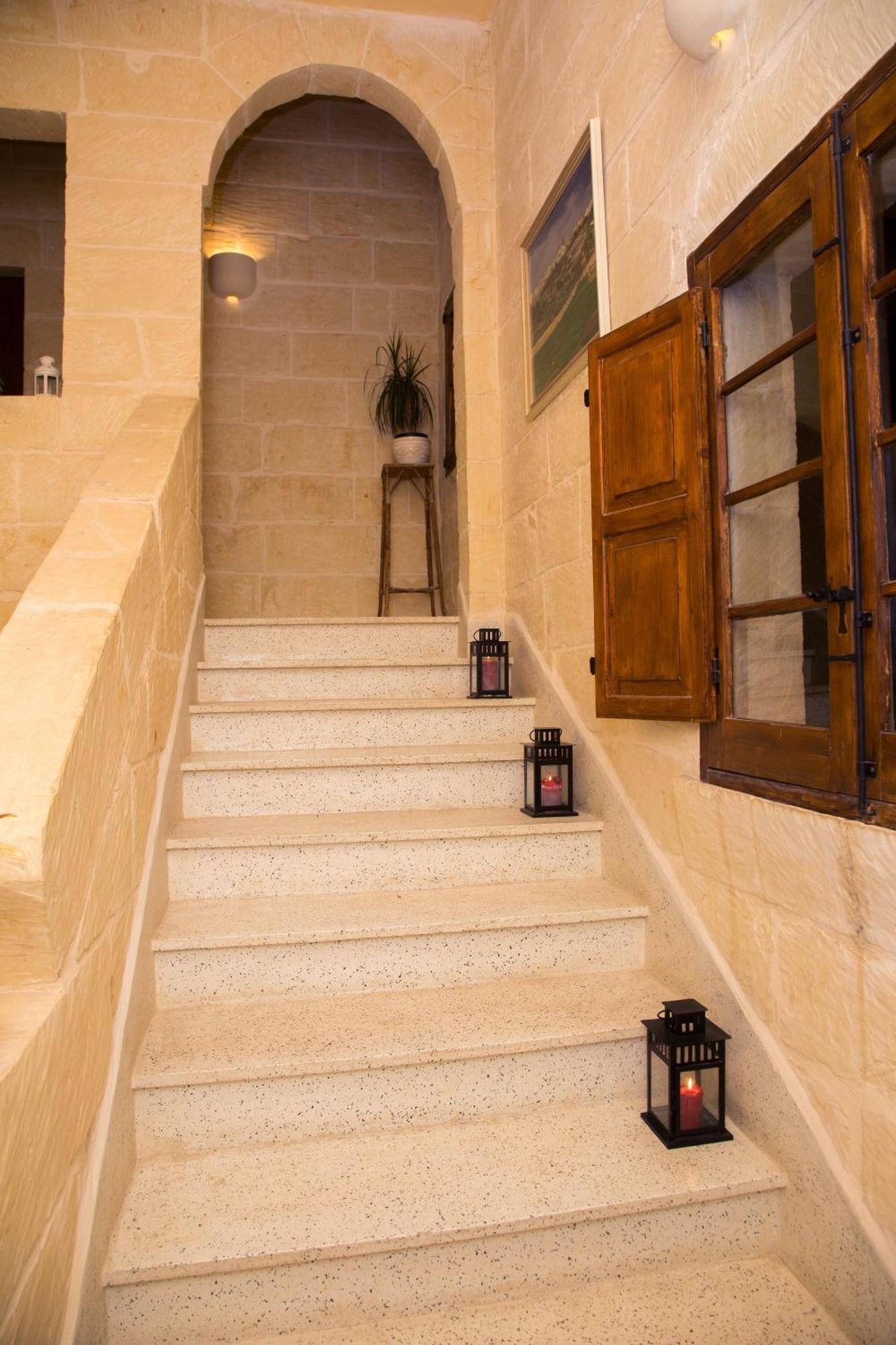 A La Maison B&B Xagħra Exteriér fotografie
