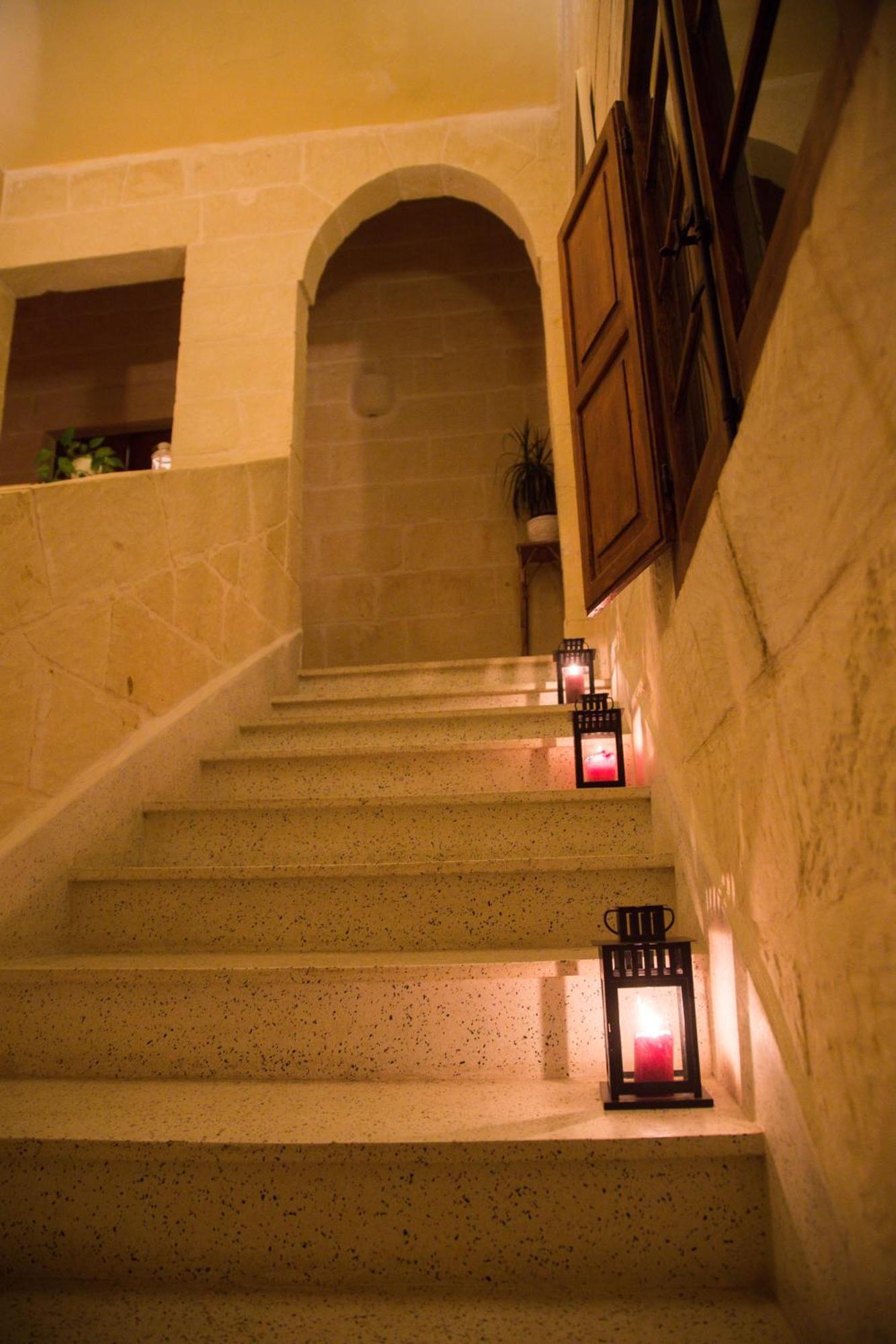 A La Maison B&B Xagħra Exteriér fotografie