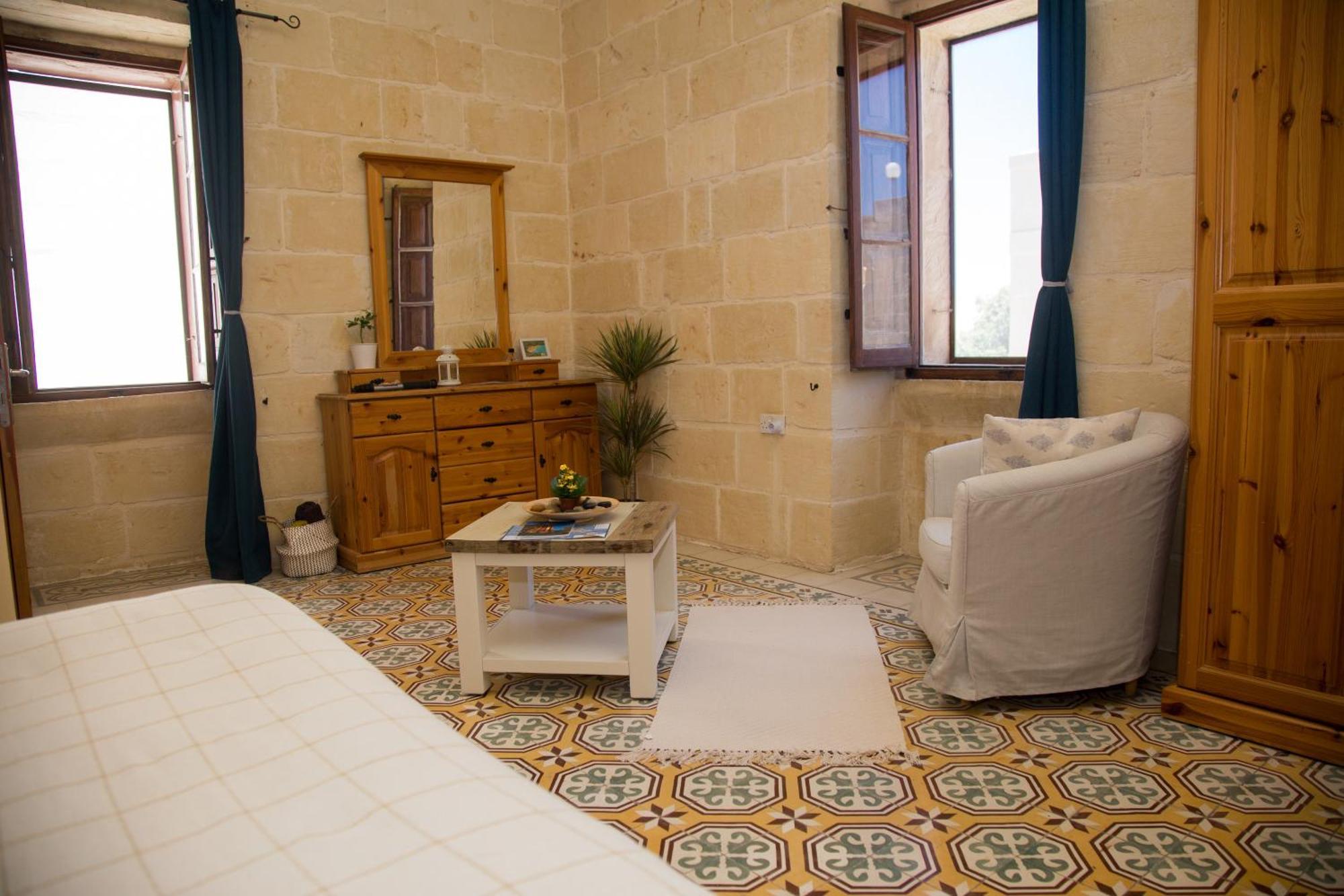 A La Maison B&B Xagħra Exteriér fotografie